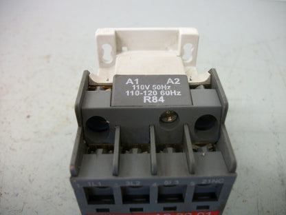 ABB CONTACTOR A9-30-01 120VCOIL 3PH 600V 7.5HP