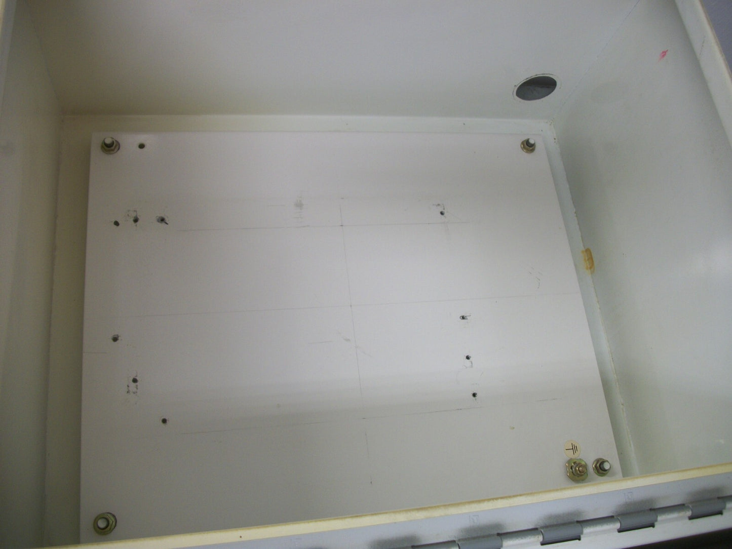 HOFFMAN 24 X 20 X 12 ENCLOSURE TYPE 12,13 A-242012LP