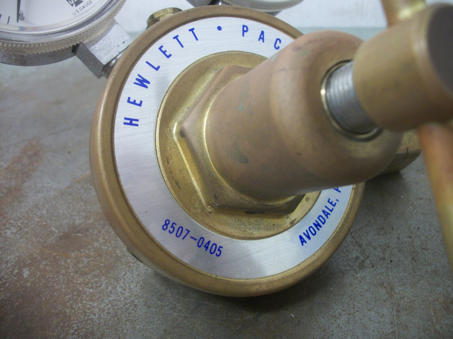 HEWLETT-PACKARD PNEUMATIC PRESSURE REGULATOR 8507-0405 0-100PSI