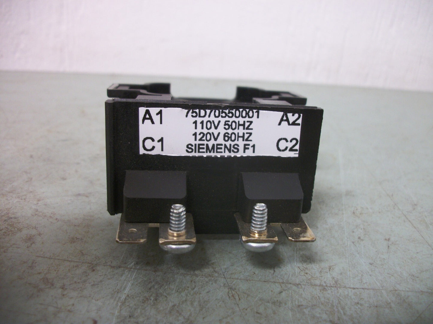 SIEMENS MAGNETIC COIL FOR DEF PURPOSE F CONTACTOR 75D70550001 120VCOIL NOB