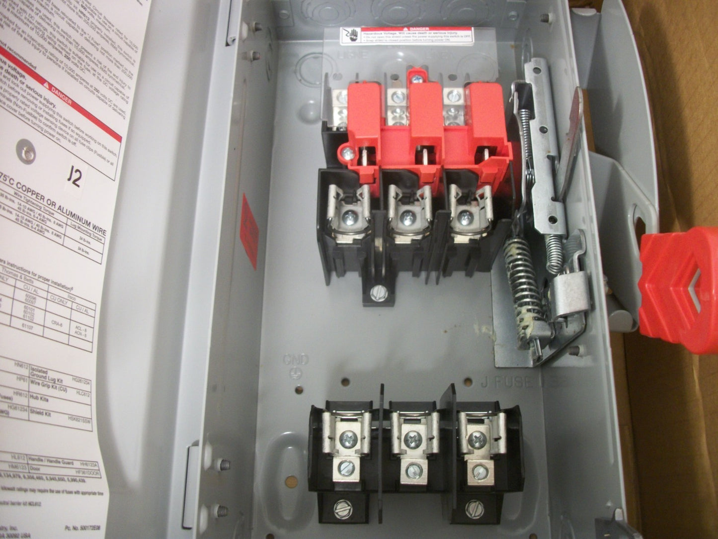 SIEMENS DISCONNECT TYPE 1 HF361 30AMP 600VOLT 3POLE FUSIBLE NIB