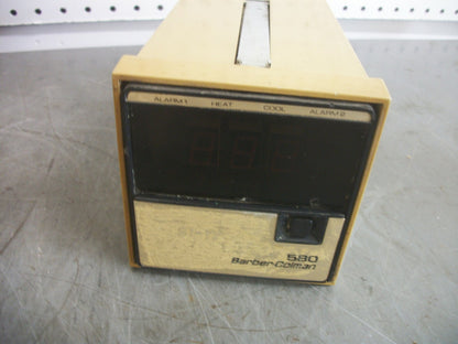 BARBER-COLMAN DIGITAL TEMPERATURE CONTROLLER 580