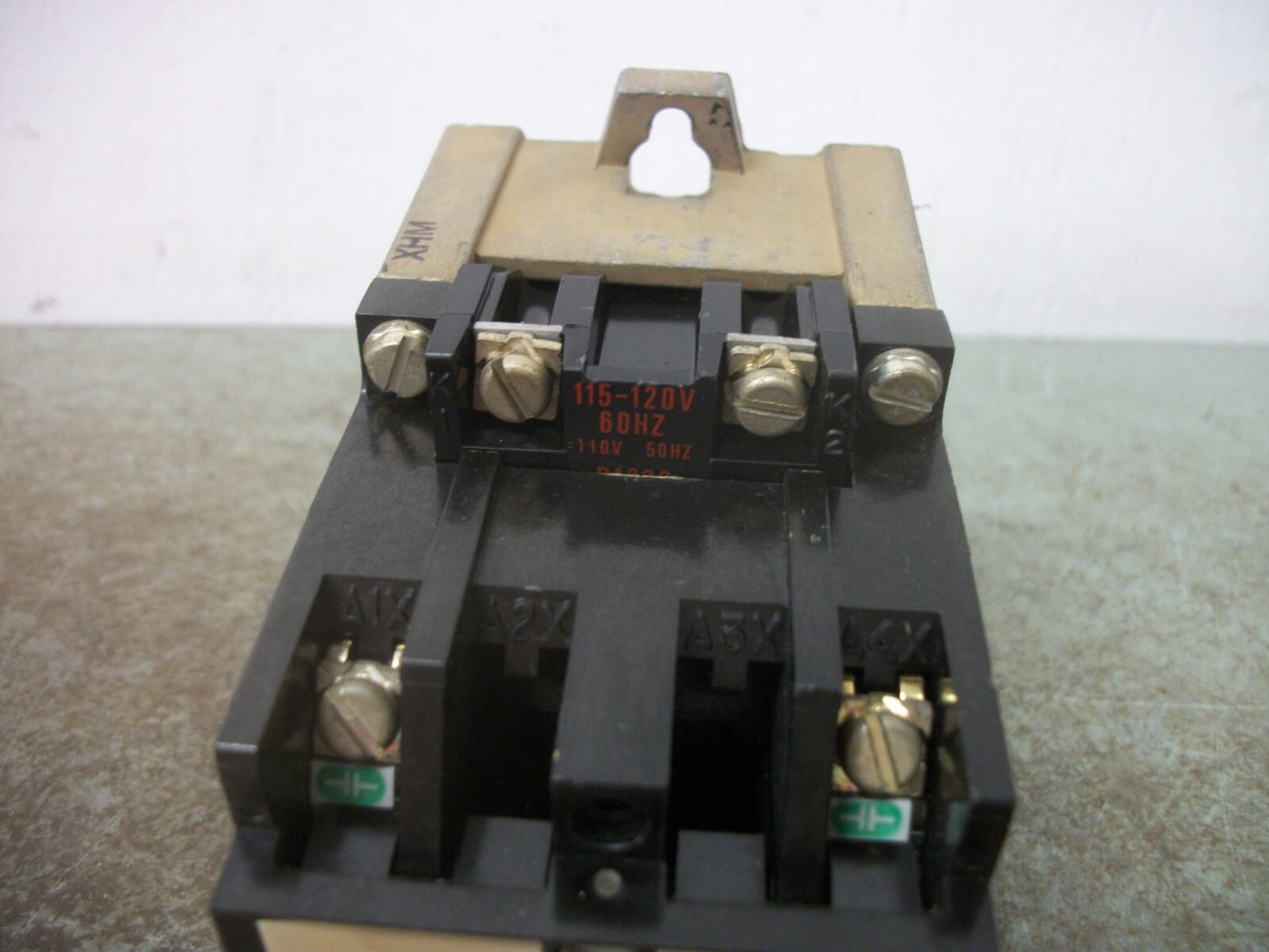 ALLEN-BRADLEY AC CONTROL RELAY 700-PL200A1 120VCOIL