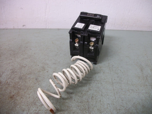 SIEMENS BL CIRCUIT BREAKER B12000S01 20AMP 240VOLT 1POLE W/SHUNT