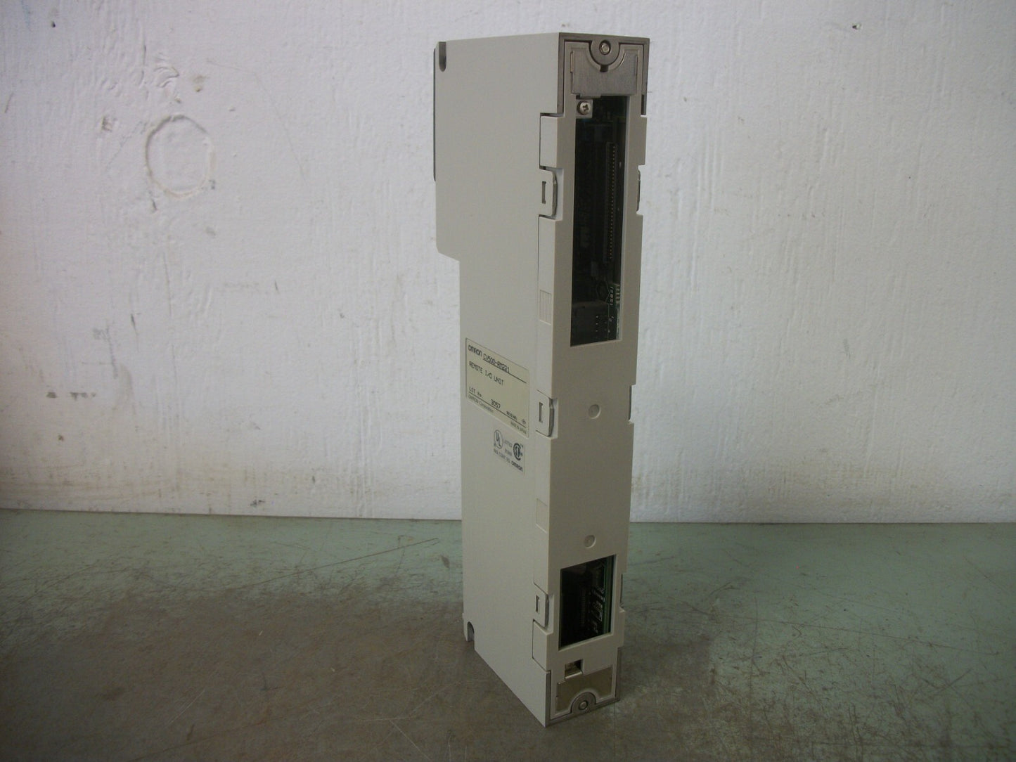 OMRON PLC REMOTE I/O UNIT CV500-RM221