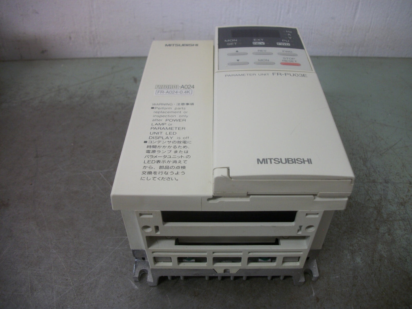MITSUBISHI FREQROL-A024 1/2HP INVERTER DRIVE FR-A024-0.4K-UL 230VOLT 3PH 3AMP