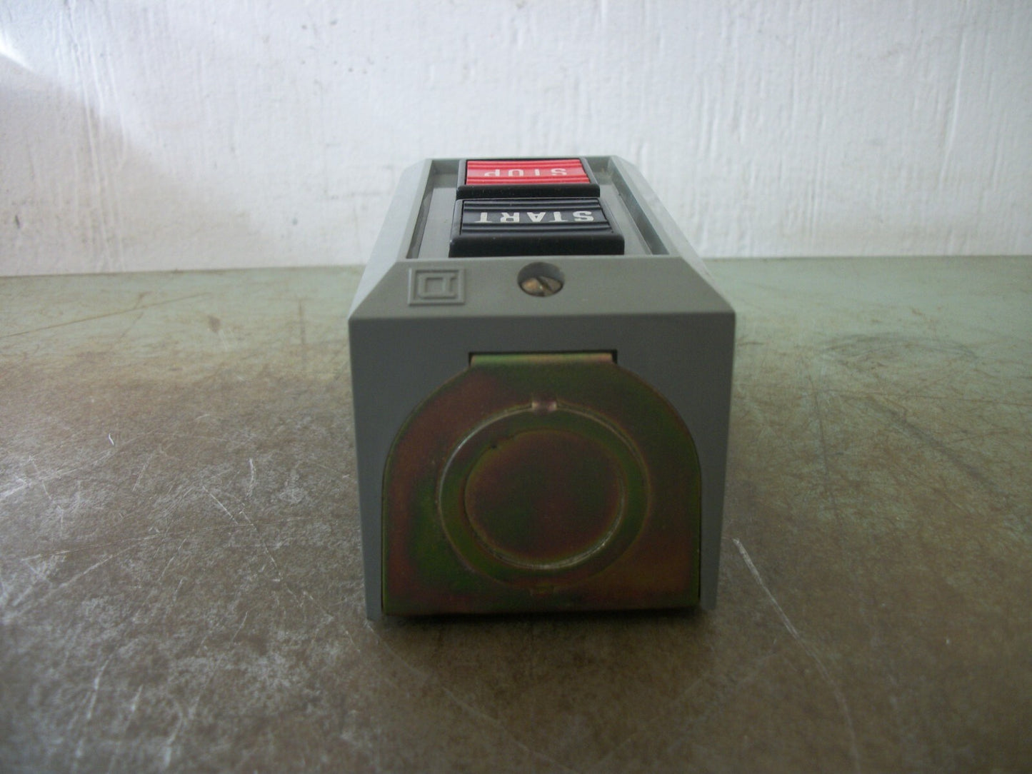 SQUARE D START-STOP MOMENTARY PUSHBUTTON STATION 9001BG201 NIB