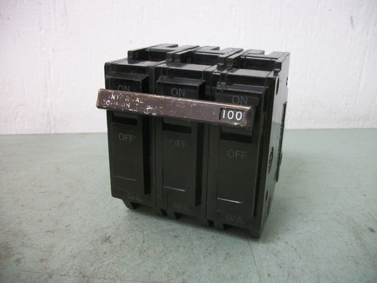 GE THQL CIRCUIT BREAKER THQL32100 100AMP 240VOLT 3POLE OLD