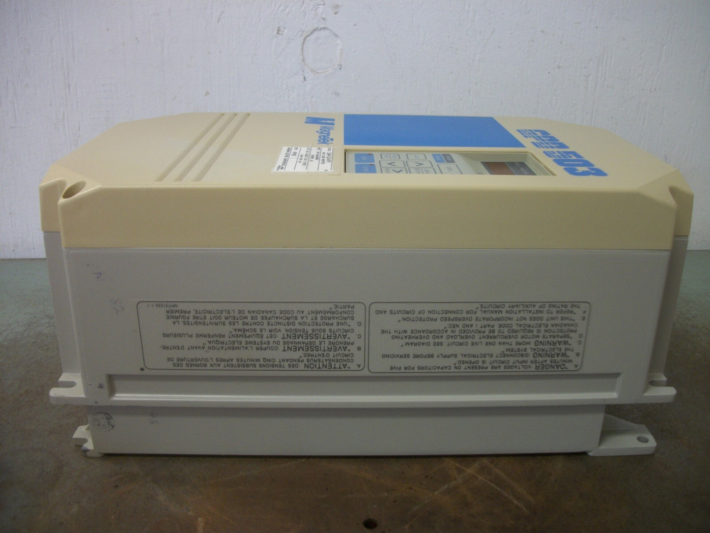 MAGNETEK GPD 503 2HP INVERTER DRIVE CIMR-G3V41P5 460VOLT 3PH 3.4KVA