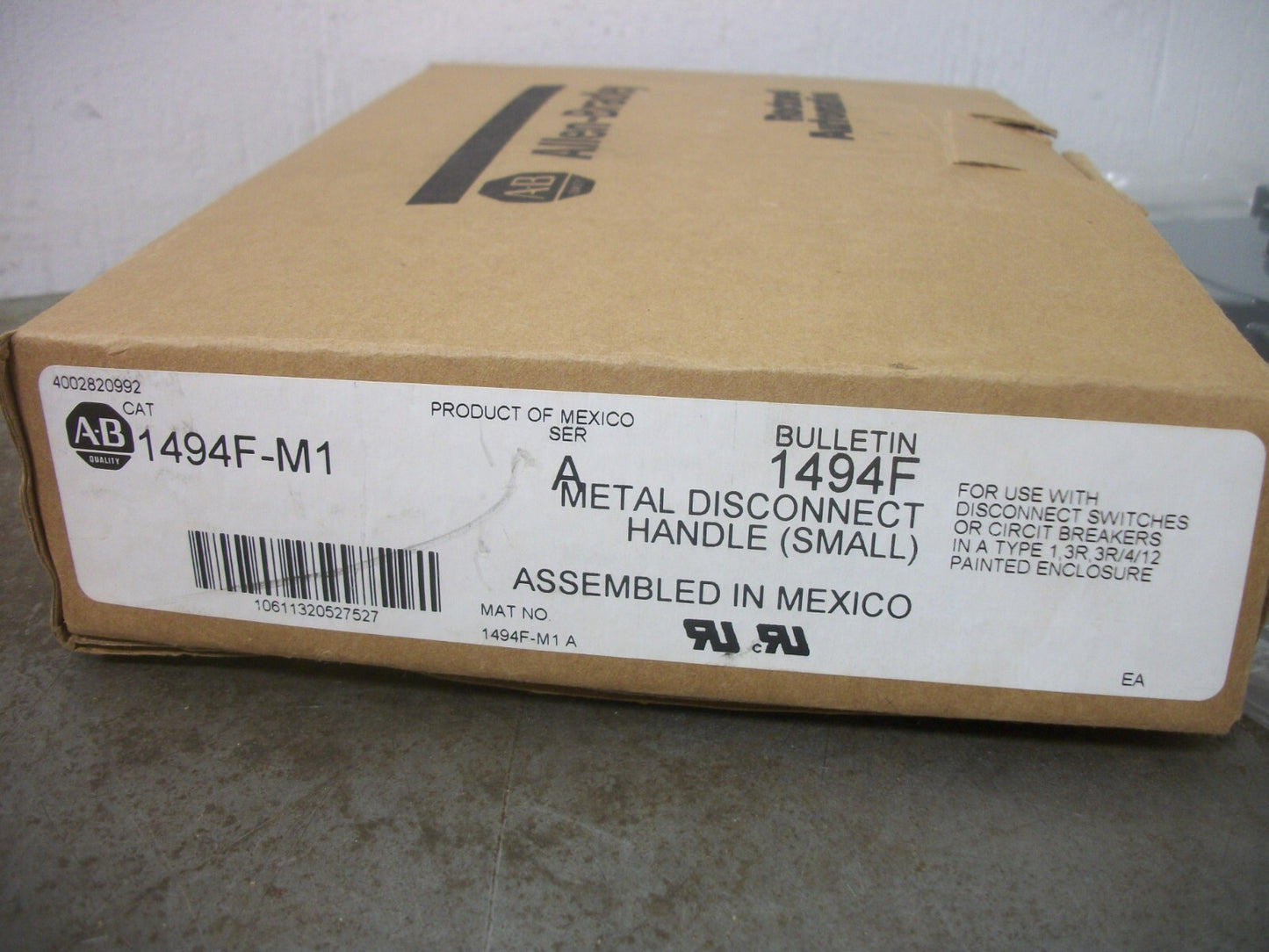 ALLEN-BRADLEY SMALL METAL DISCONNECT HANDLE 1494F-M1 NIB