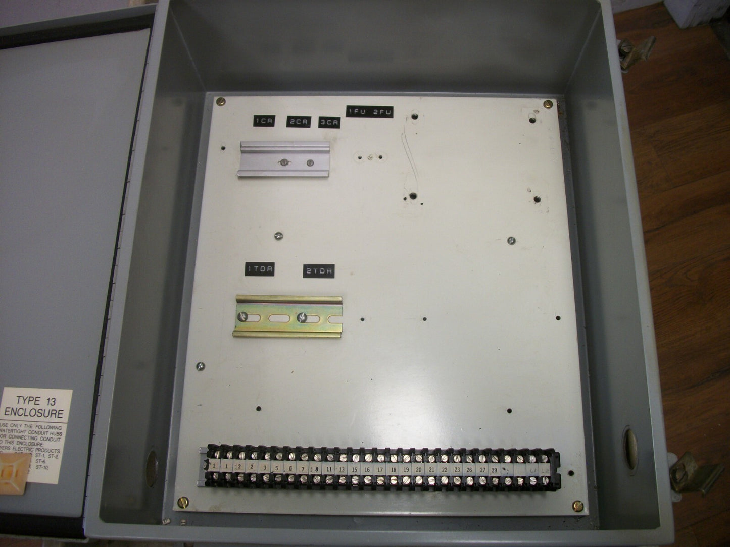 HOFFMAN 16 X 14 X 6 ENCLOSURE TYPE 13 A1614CH