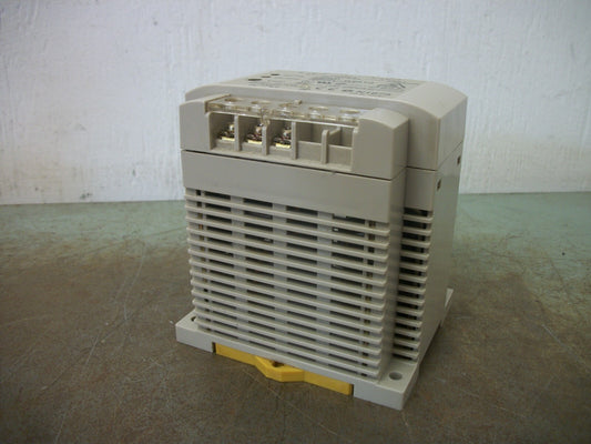 OMRON POWER SUPPLY S82K-03012 12VDC 2.5AMP