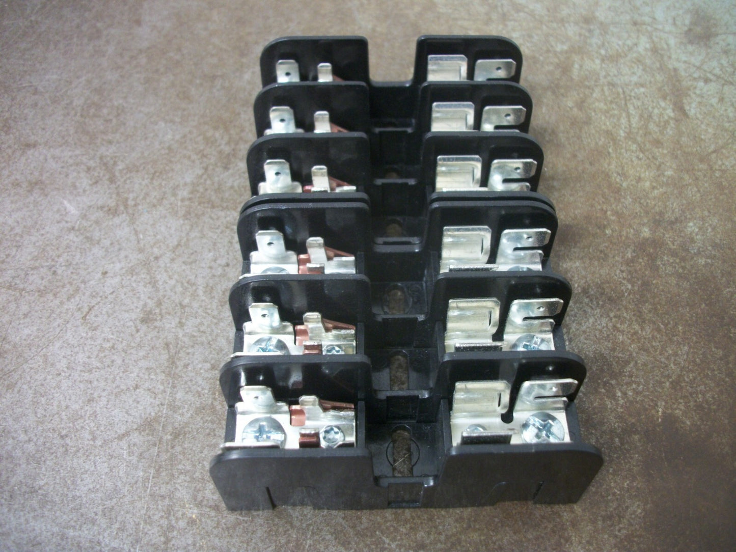 FERRAZ-SHAWMUT LOT OF 2 CLASS CC FUSEHOLDERS 30313R 30AMP 600VOLT 3POLE