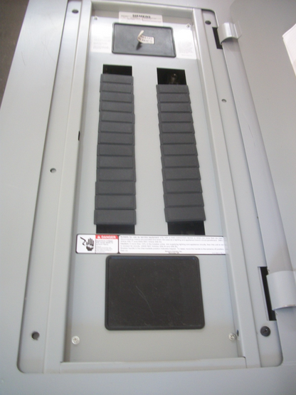 SIEMENS P1 LOAD CENTER PANELBOARD NGB 125AMP 480Y/277VOLT 3PH 4W