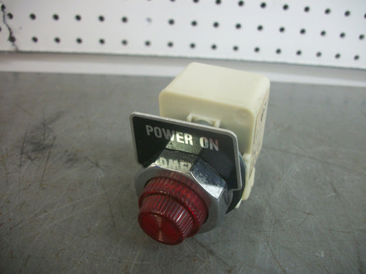 SQUARE D RED ILLUMINATED INDICATOR LIGHT 9001KM1 120VOLT