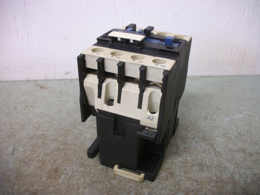 TELEMECANIQUE CONTACTOR LC1D2510Q5 40AMP 380VCOIL 3PH 600V 20HP