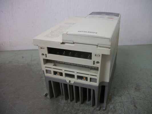 MITSUBISHI FREQROL-A024 0.75KW INVERTER DRIVE FR-A024-0.75KP 230VOLT 5AMP