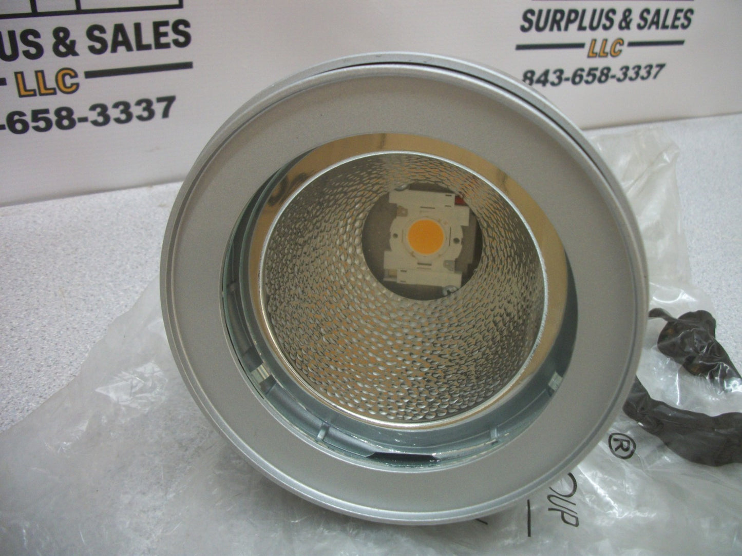 JUNO TRAC-MASTER SILVER LED FLOOD LIGHT T254L G2 35K 90CRI-PDIM FL SL NOB