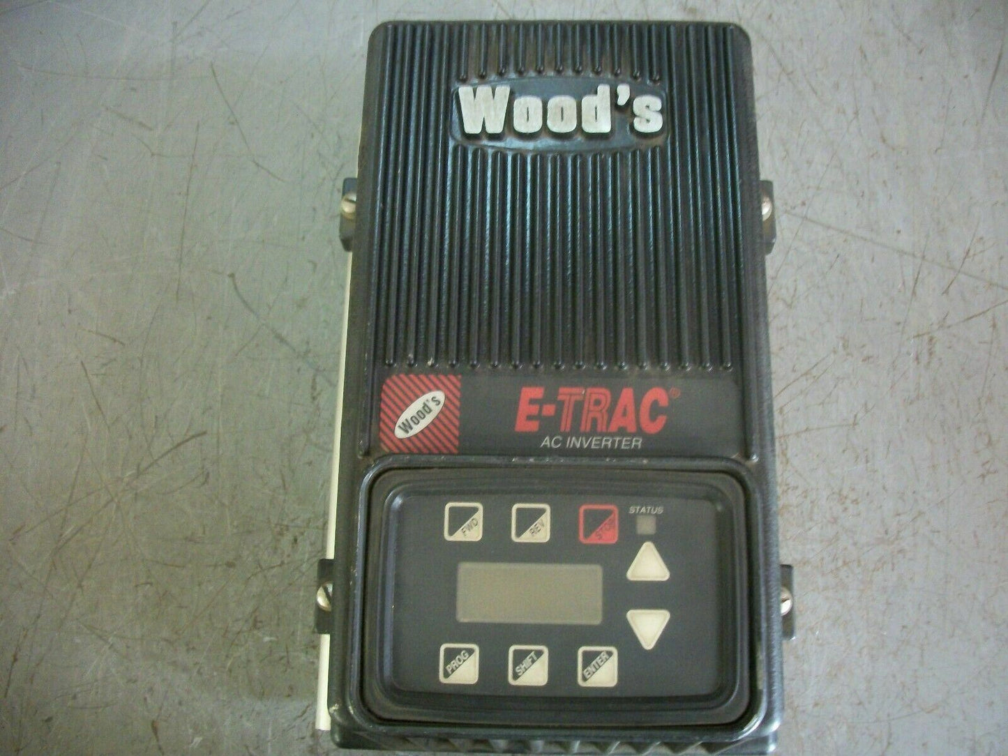 TB WOOD'S E-TRAC 1HP AC MICRO-INVERTER DRIVE XFC2001-0C 230VOLT 4AMP 1.6KVA