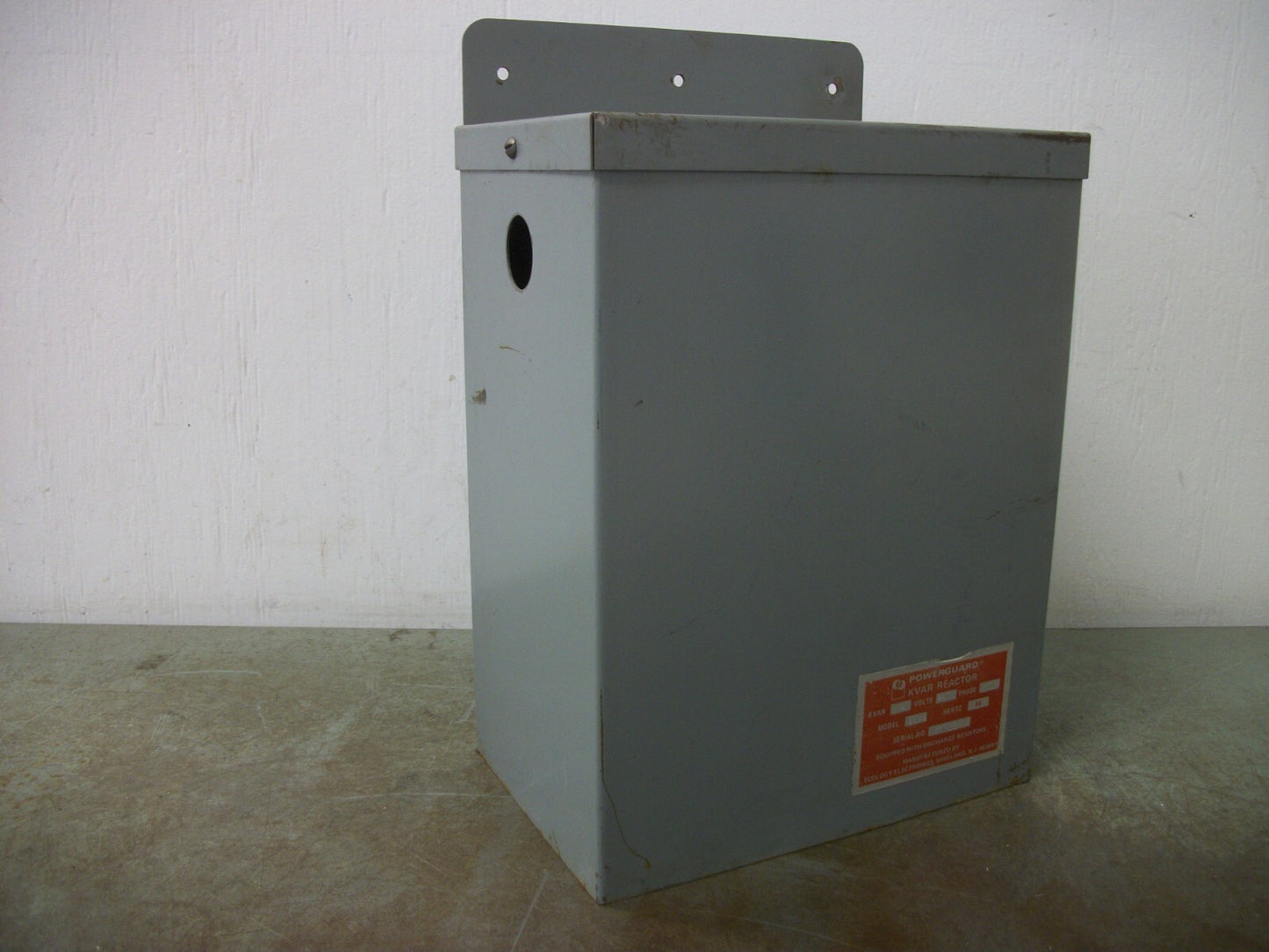 POWERGUARD KVAR REACTOR CAPACITOR 24-4 4KVAR 240VOLT 3PH