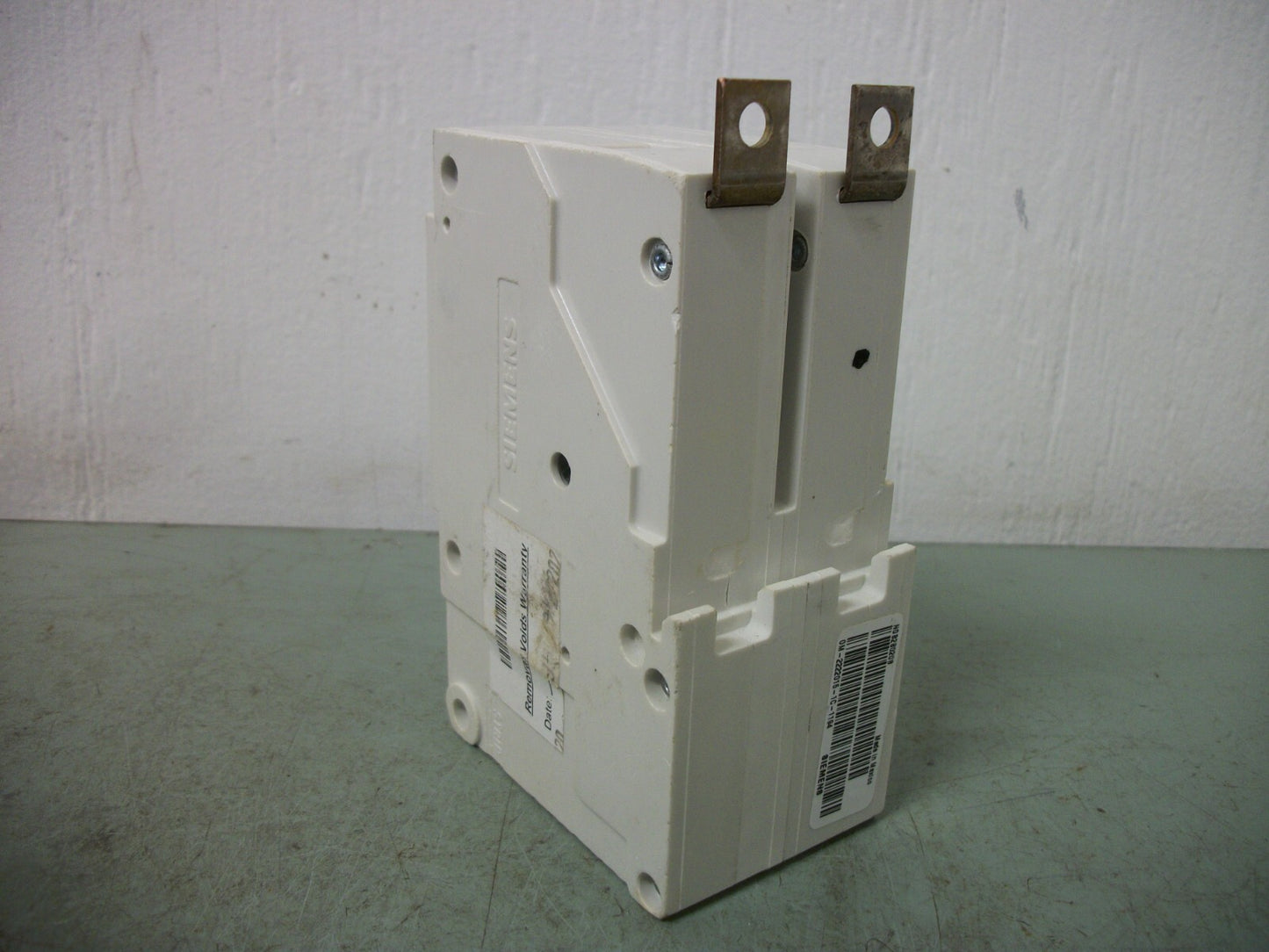 SIEMENS NGB CIRCUIT BREAKER NGB2B020 20AMP 600VOLT 2POLE NOB