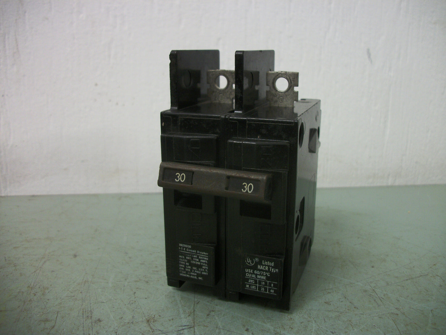 SIEMENS BQ CIRCUIT BREAKER BQ2B030 30AMP 240VOLT 2POLE