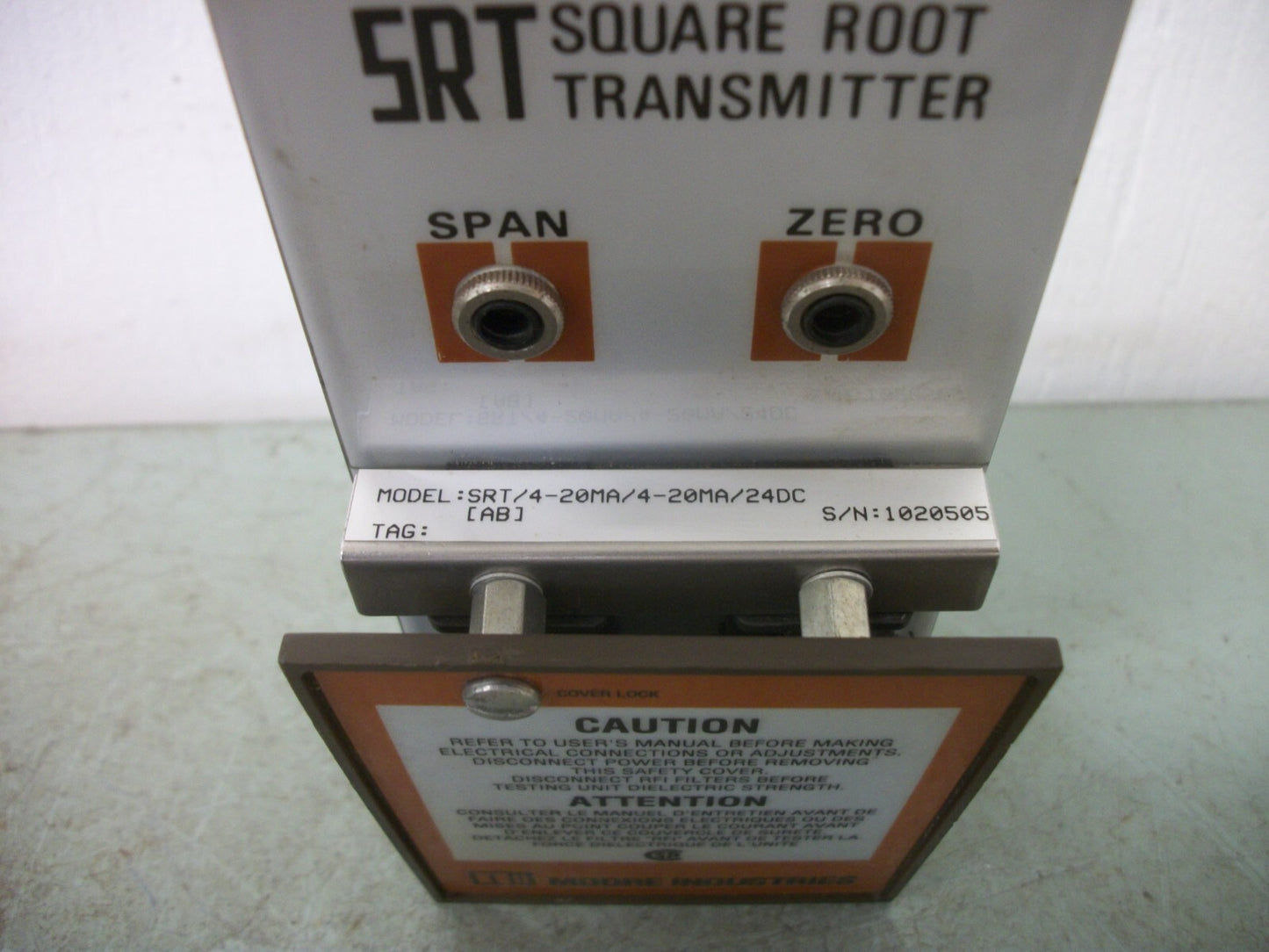 MOORE INDUSTRIES SRT SQUARE ROOT TRANSMITTER SRT/4-20MA/4-20MA/24DC NOB