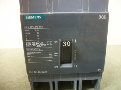 SIEMENS BQD CIRCUIT BREAKER BQD330 30AMP 480VOLT 3POLE NOB