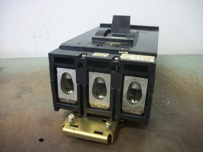 SQUARE D I-LINE LA CIRCUIT BREAKER LA36400 400AMP 600VOLT 3POLE BLACK CROWN