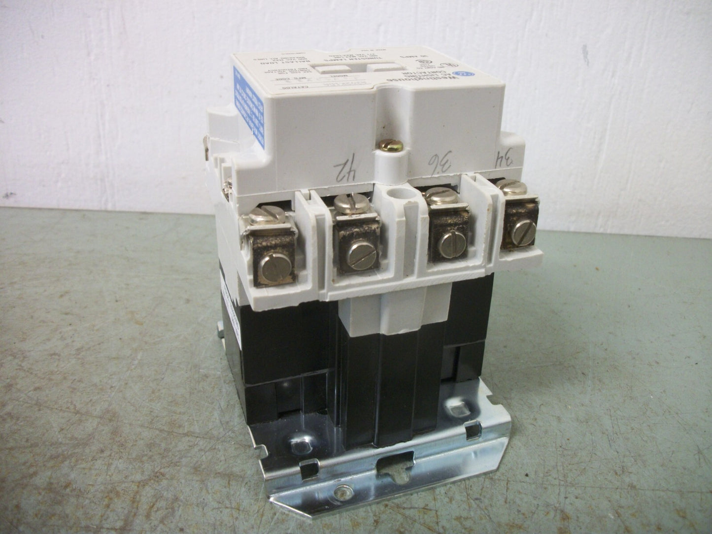 WESTINGHOUSE 30AMP LIGHTING CONTACTOR A202K1DA 120VCOIL