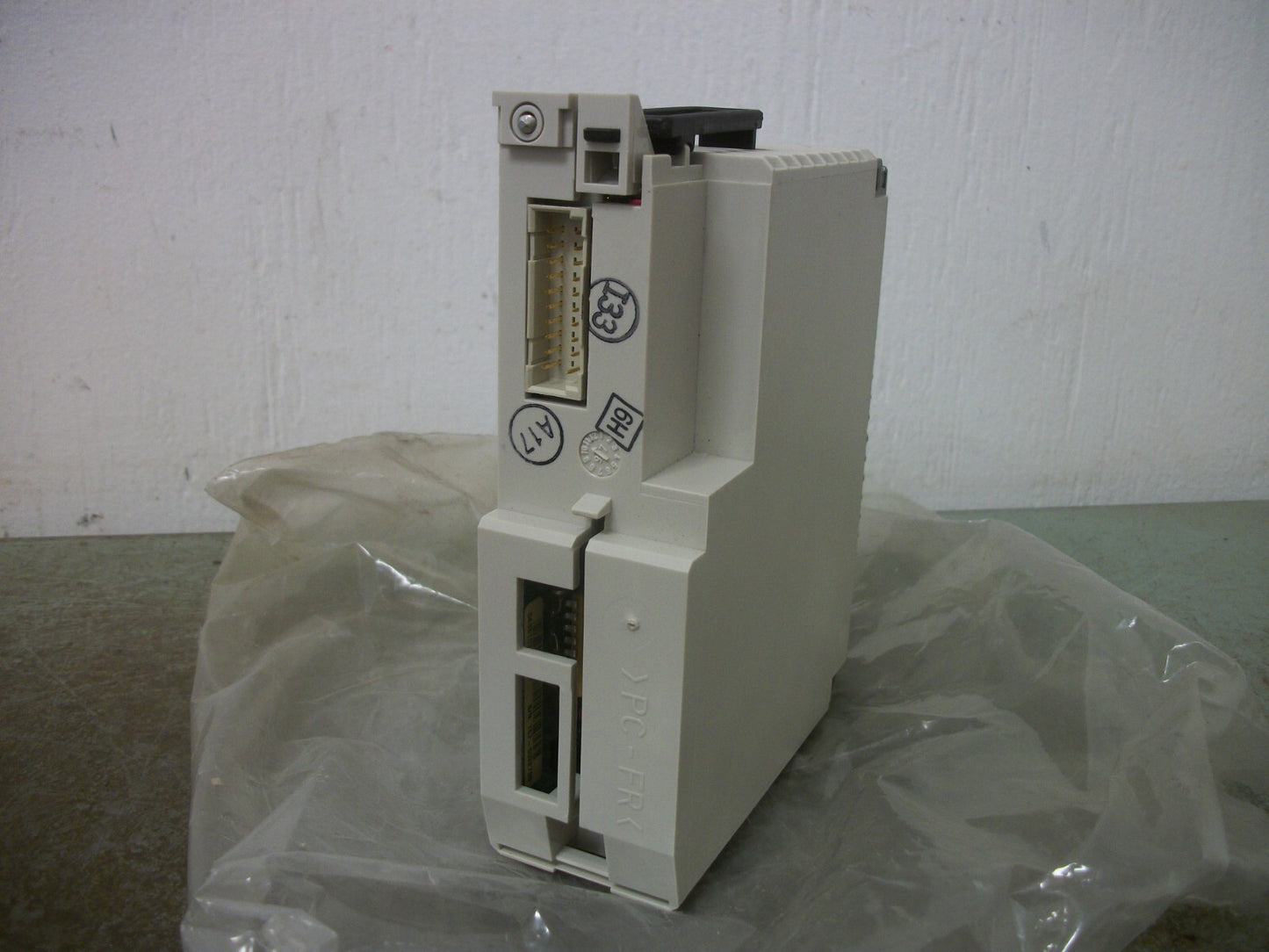 SQUARE D TSX COMPACT 16X24VDC DISCREET INPUT MODULE DEP 216/AS-BDEP-216 NOB