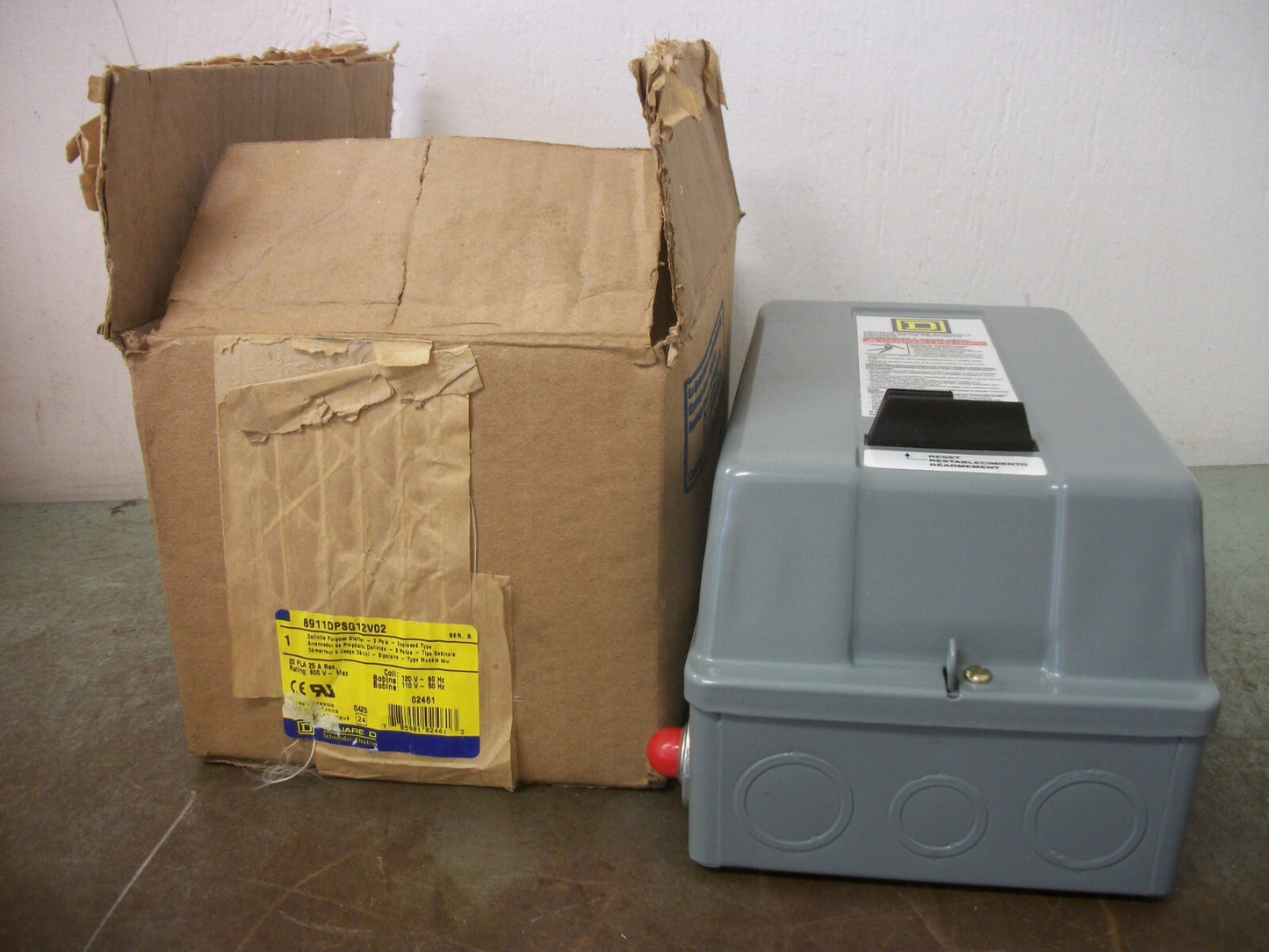 SQUARE D 8911DPSO12 ENCL DEF PURPOSE STARTER 8911DPSG12V02 20A 120VCOIL 2P NIB