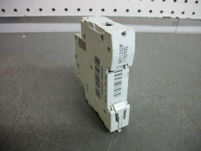 SQUARE D MERLIN GERIN MULTI 9 MINI CIRCUIT BREAKER MGN61508 10AMP 250VOLT 1POLE