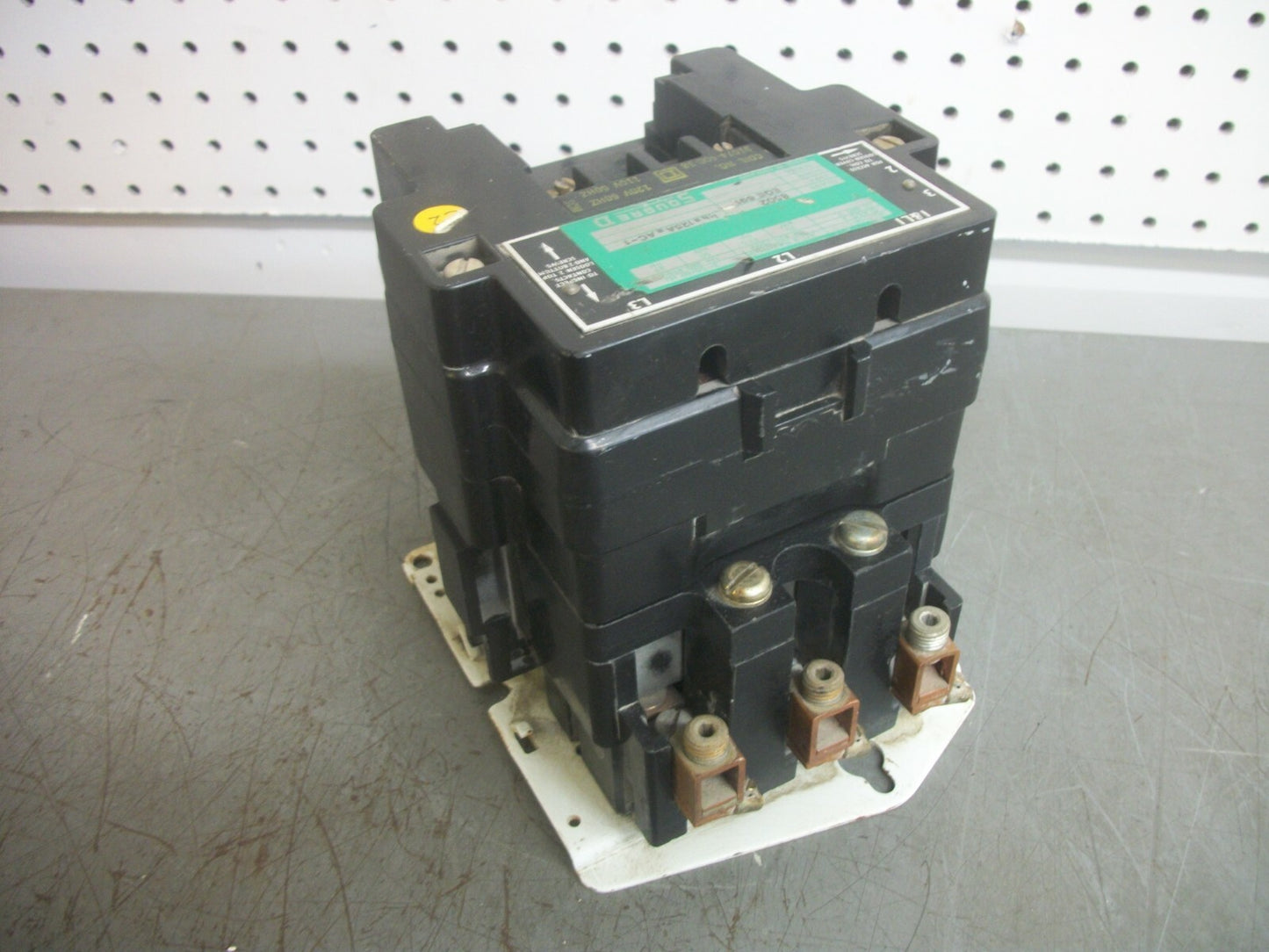 SQUARE D SIZE 3 CONTACTOR 8502EQE691 120VCOIL 3PH 415VOLT 67HP