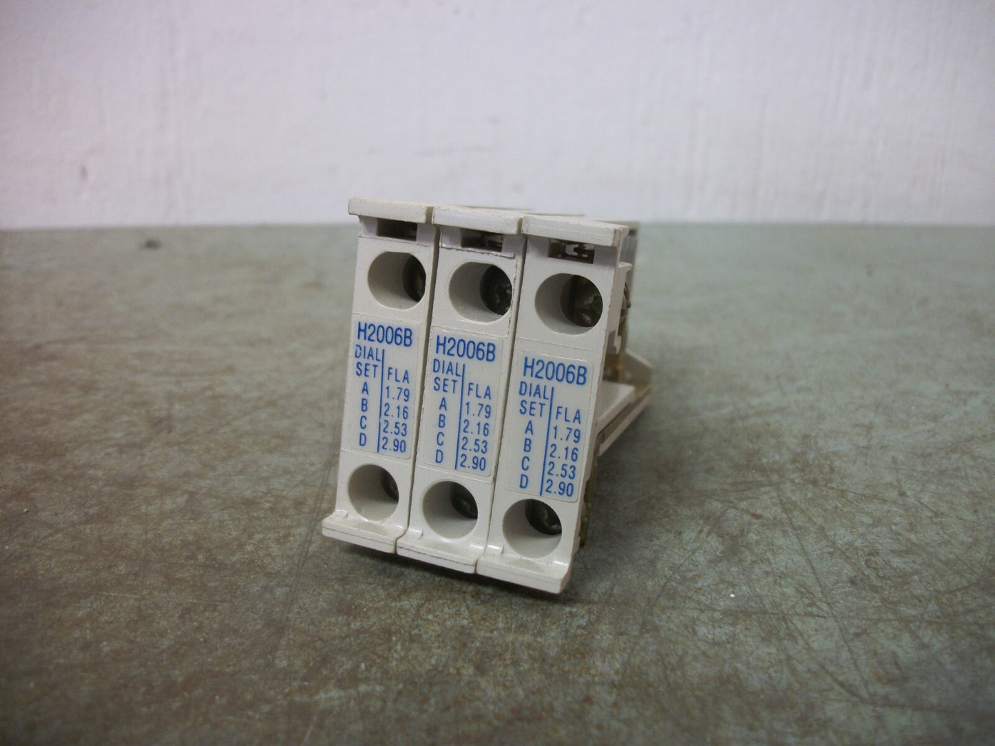 CUTLER-HAMMER LOT OF 3 FREEDOM SERIES OVERLOAD RELAY HEATERS H2006B