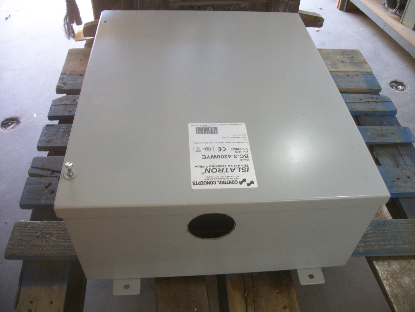 CONTROL CONCEPTS ISLATRON 3PH ACTIVE TRACKING FILTER/SURGE BC-3-4200WYE 277/480V