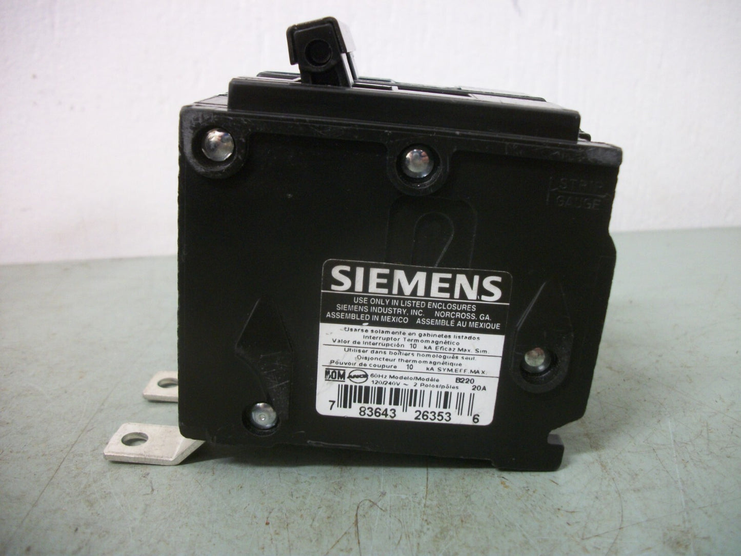 SIEMENS BL CIRCUIT BREAKER B220 20AMP 240VOLT 2POLE NOB