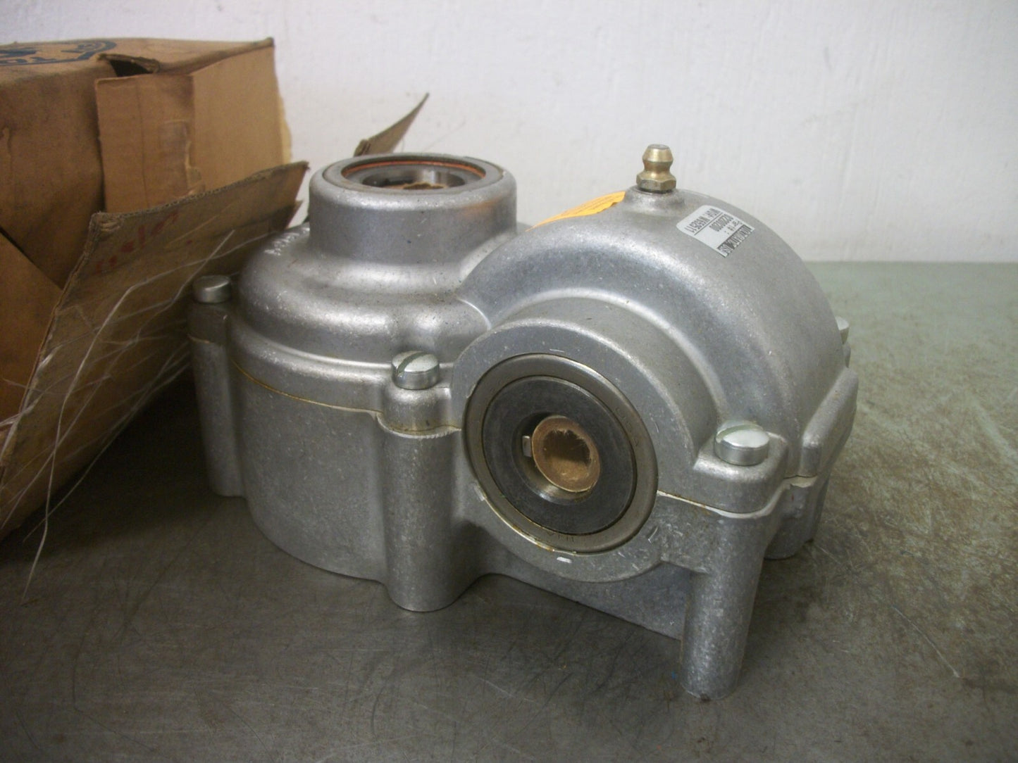 TOLOMATIC 1:1 RATIO GEARBOX REDUCER 02200200 .75X1.00,L NIB