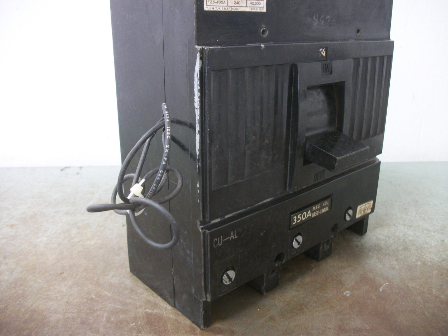 GE TJJ CIRCUIT BREAKER TJJ436350 350AMP 600VOLT 3POLE W/SHUNT