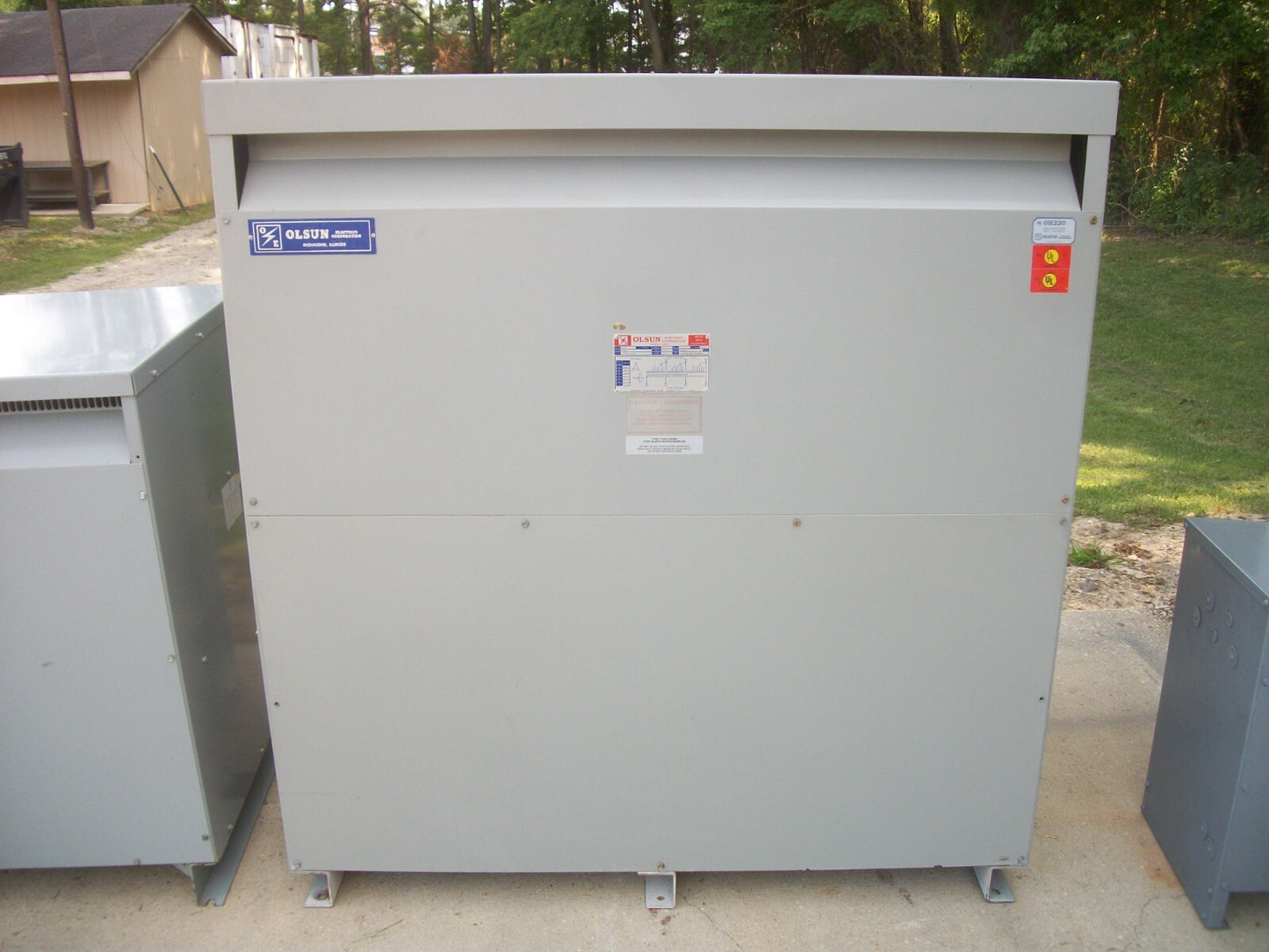 OLSUN 550KVA 3PH TRANSFORMER 13980-AD 8/99-1 HV 460 LV 460Y/266