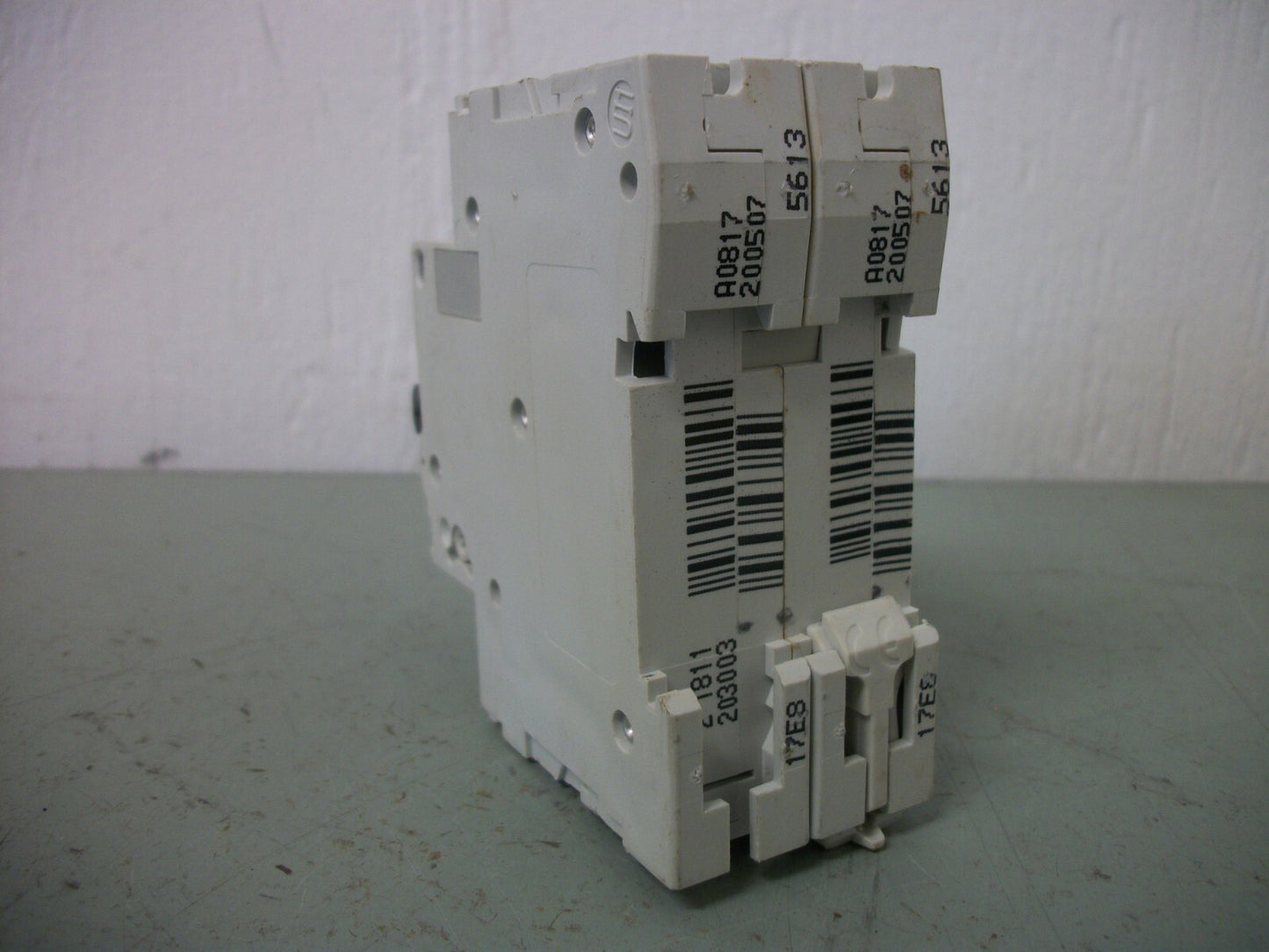 MERLIN GERIN MULTI 9 C60 CIRCUIT BREAKER MG24525 20AMP 480VOLT 2POLE