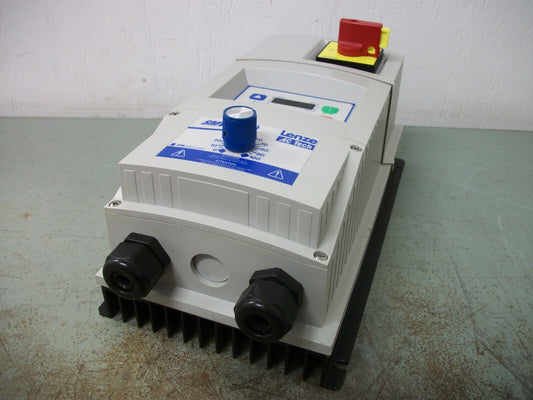 LENZE AC TECH 0.5HP FREQUENCY INVERTER DRIVE ESV371N01SMC 230VOLT 2.4AMP