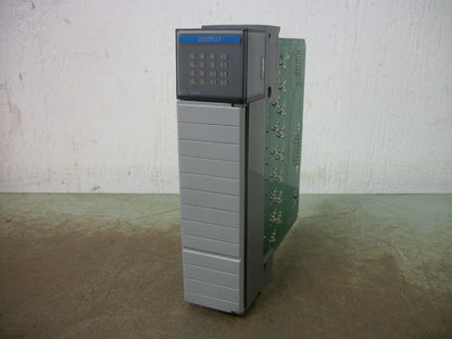ALLEN-BRADLEY SLC 500 PLC OUTPUT MODULE 1746-OV16