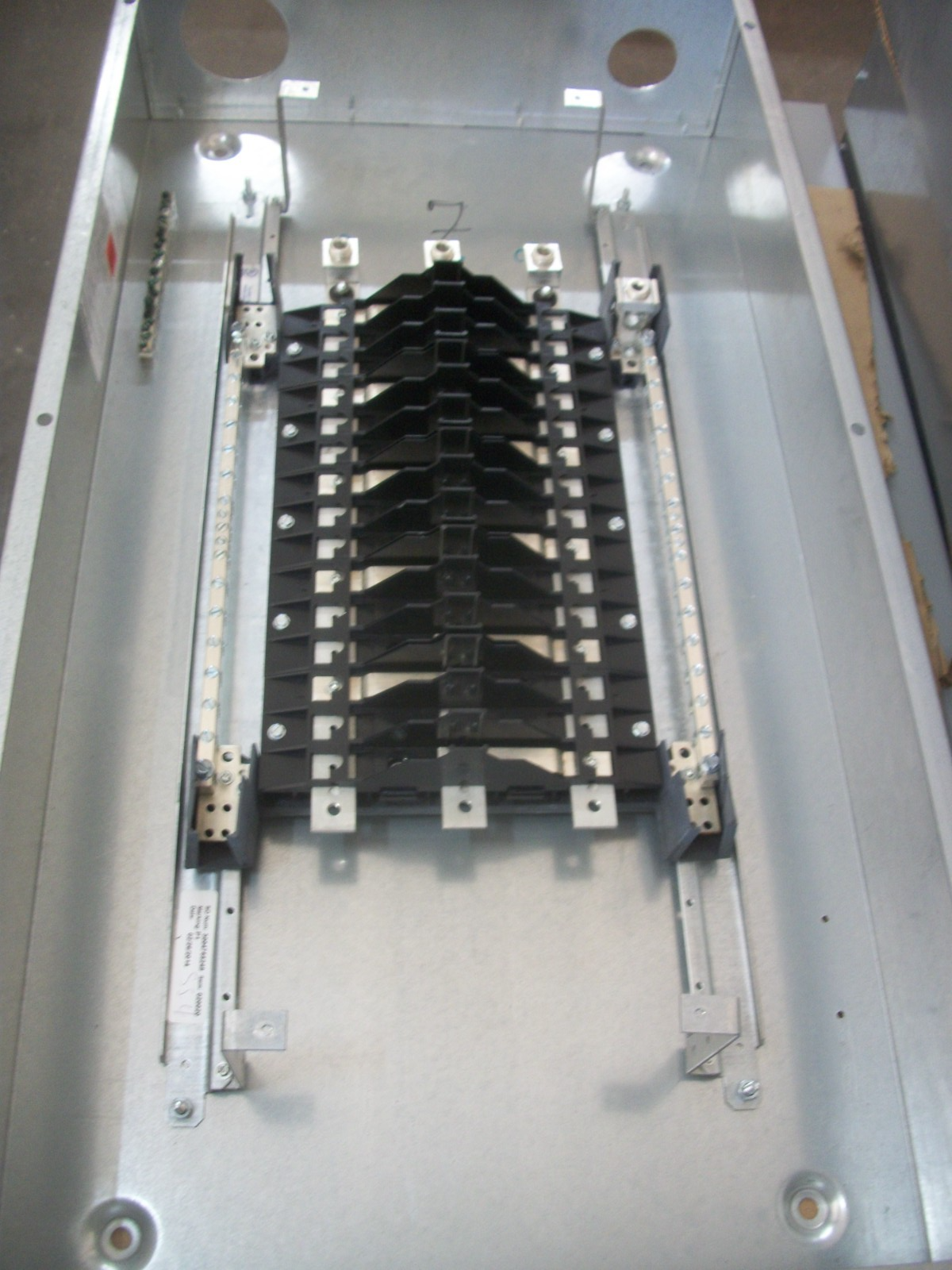 SIEMENS P1 LOAD CENTER PANELBOARD NGB 125AMP 480Y/277VOLT 3PH 4W