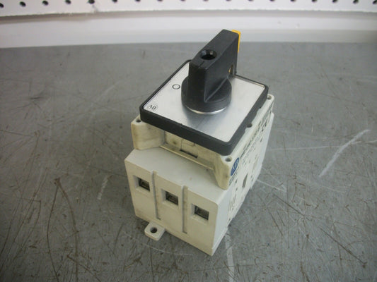 ALLEN-BRADLEY 2-POSITION DISCONNECT SWITCH 194E-E40-1753 40AMP 600VOLT
