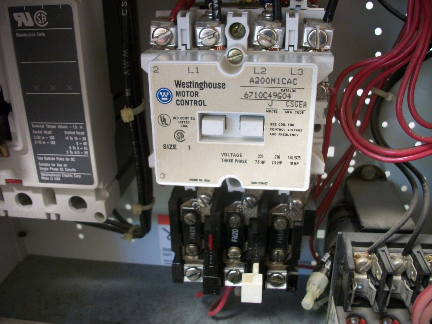 WESTINGHOUSE MCC STARTER BUCKET SIZE 1 A200M1CAC 120VCOIL 3AMP BREAKER