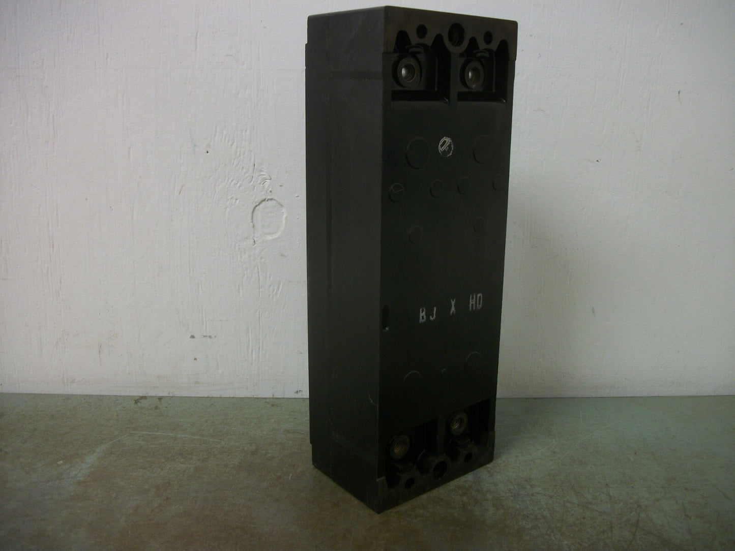 FEDERAL PACIFIC A.B. CIRCUIT BREAKER NK221000 225AMP 240VOLT 2POLE