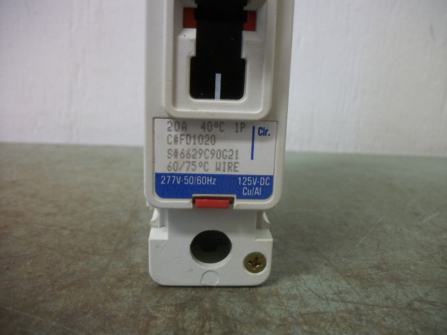 CUTLER-HAMMER FD CIRCUIT BREAKER FD1020 20AMP 277VOLT 1POLE BLUE