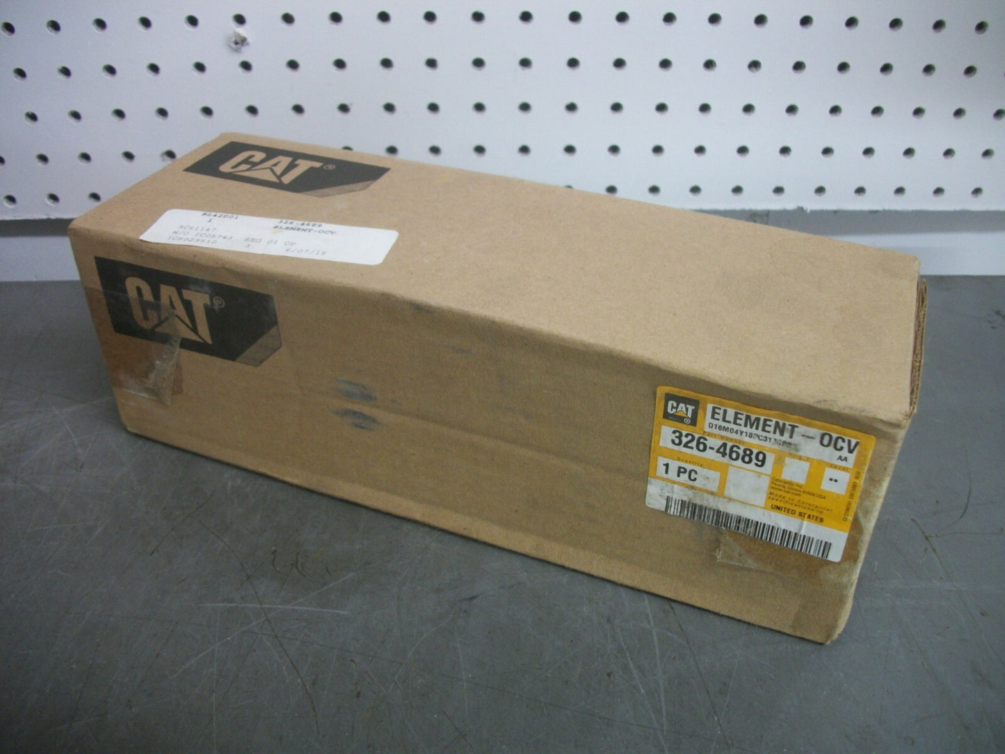 CAT AIR FILTER 326-4689 NIB