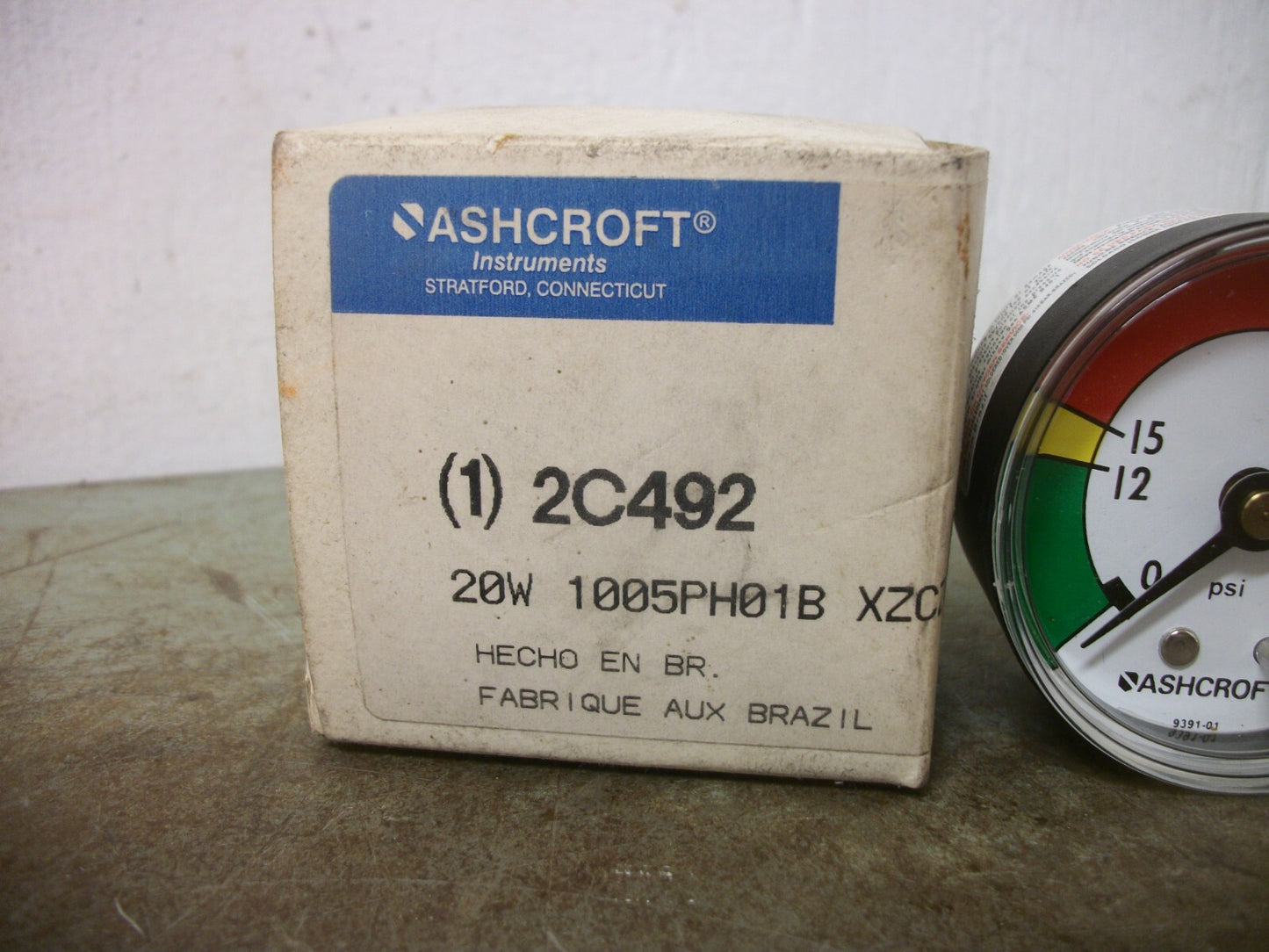ASHCROFT 2C492 PNEUMATIC PRESSURE GAUGE 20W1005PH01B 0-60PSI NIB